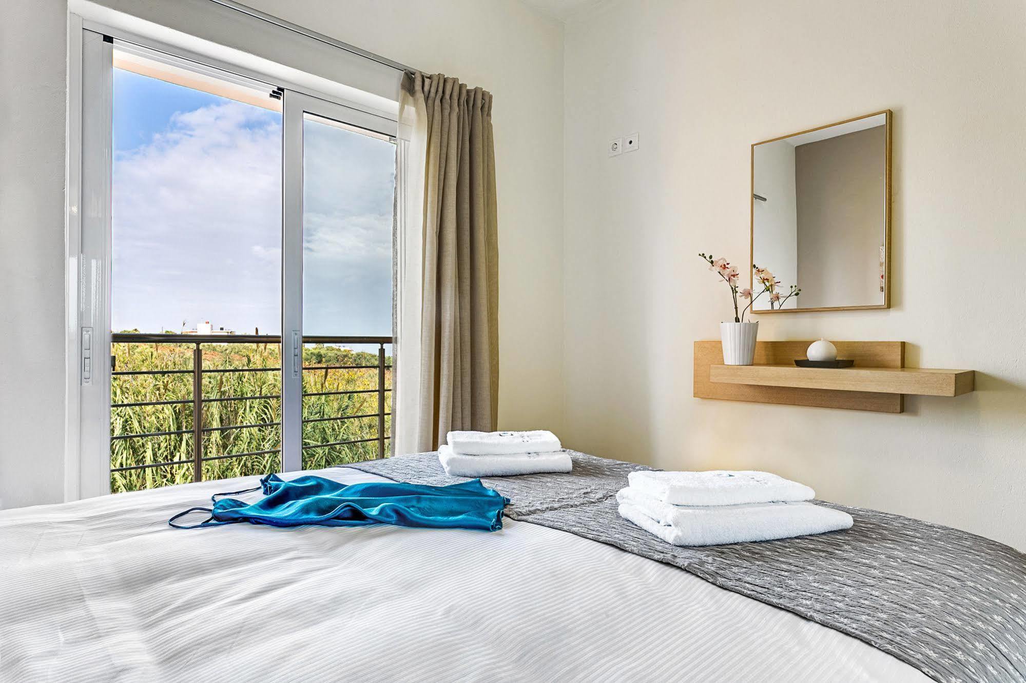 Cyan Icons Villas Tsivarás Dış mekan fotoğraf